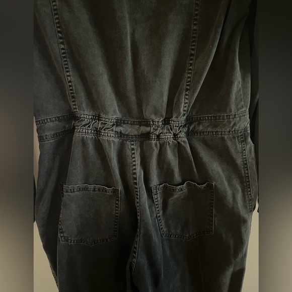 BDG Slouchy Long-Sleeve 100% CottonBlack/Gray Snap-Up Jumpsuit Small - Picture 8 of 10